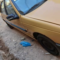 بيجو ٤٠٥ موديل ٢٠١١ سياره جاهزه مبيه اي نقص مكينه كير حداديه تخم تاير ...