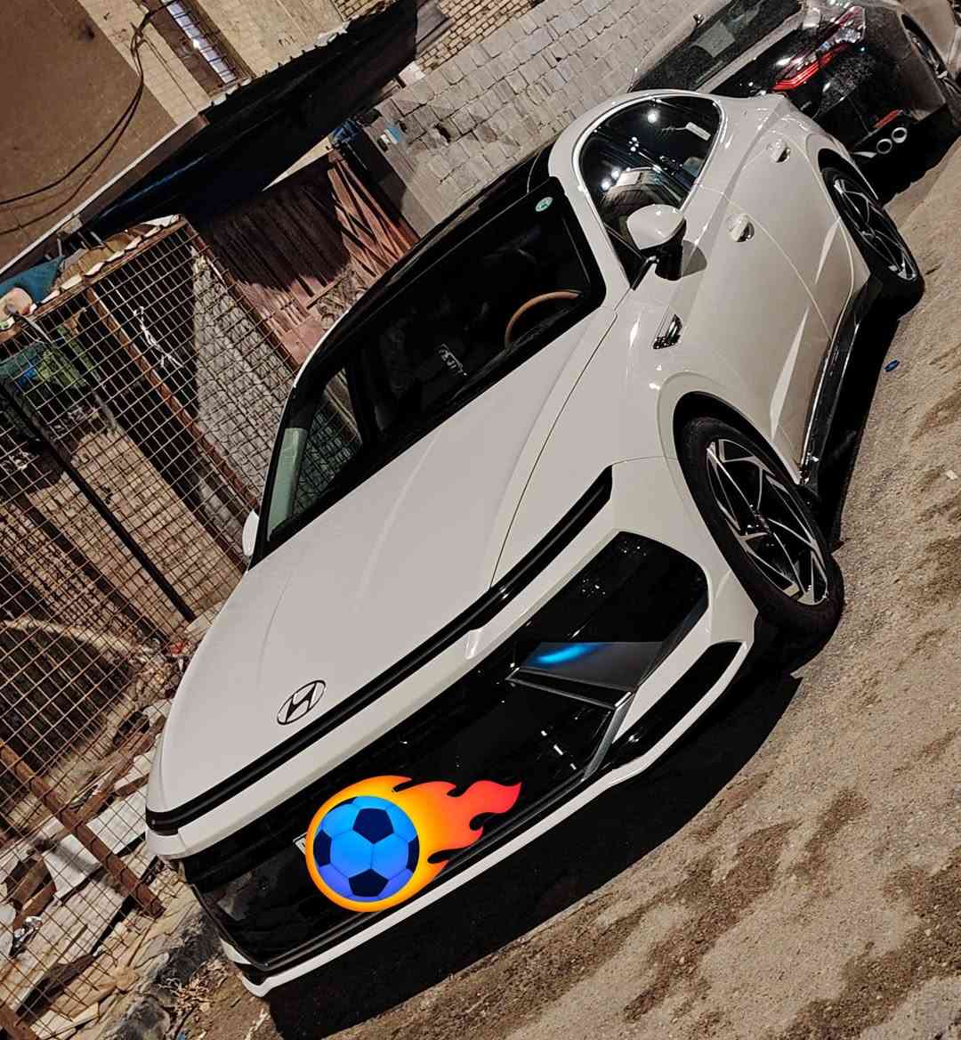 سوناتا خليجي 2024 فول مواصفات
السياره مكفوله من الصبغ ولبارد وضربه كفاله عامه 
سبير مانازل بعده على وضع شركه 
نضيفه السياره على ايدي استخدام شخصي
ماشيه 35 الف
كشن كهرباء 
شاحن وايرلس
داخل قرميدي
بصمتين
بنوراما
تشغيل عن بعد
حساسات امامي خلفي
وبعد هواي مواصفات
العنوان  البصره المعقل
السعر 235 وبيه مجال 
***********
