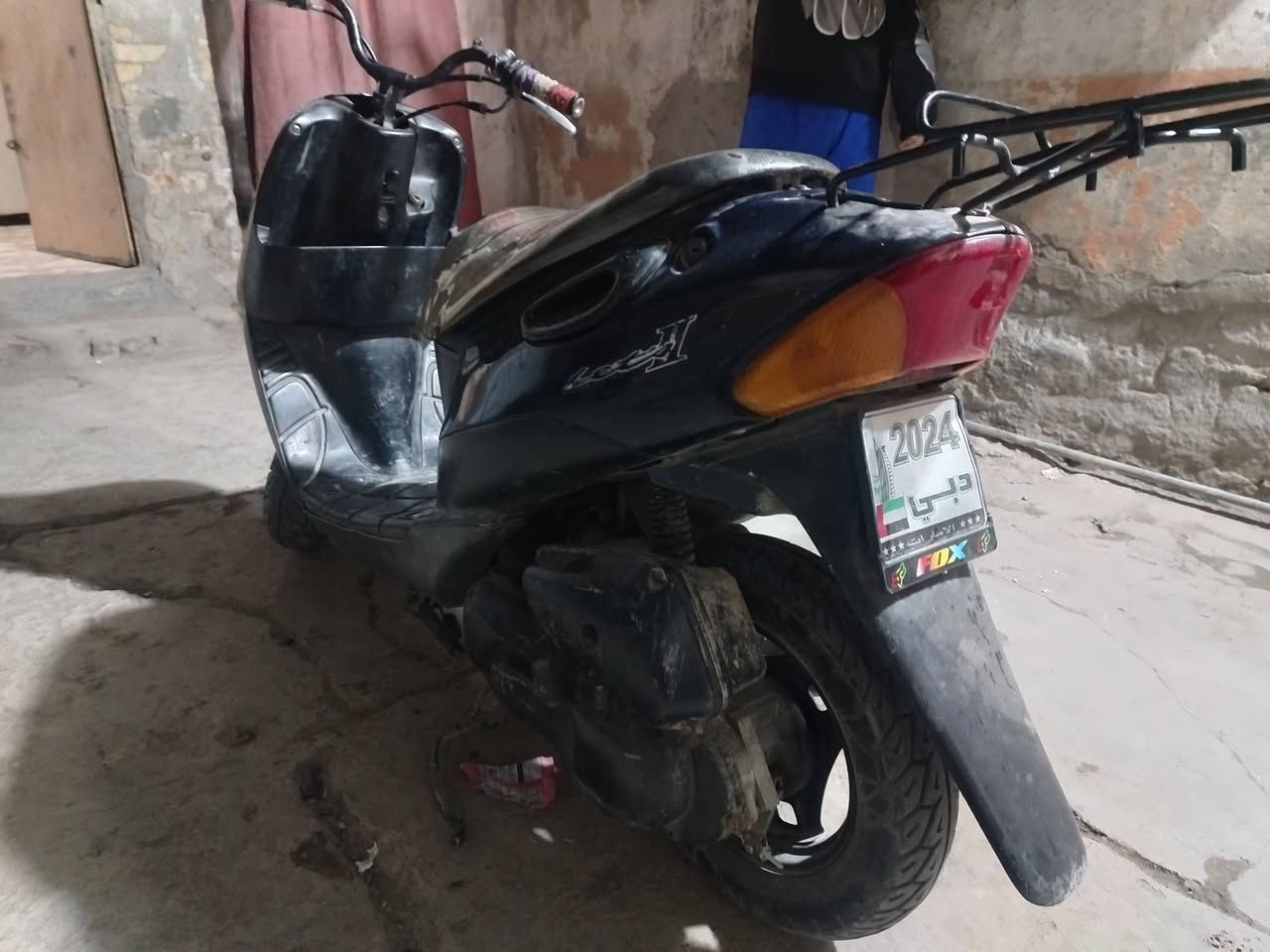 دراجه مصطره اصيله طير للمشي نضيفه حيل مجفته السعر 250 بيه الف اتصل ع رقم ***********   بيهه مجال
