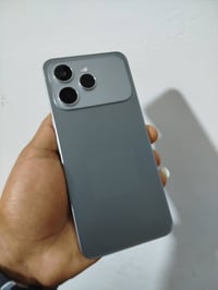 تكنو سبارك ٤٠ • ٢٥٦/٨ جيجا • جديد مكفول