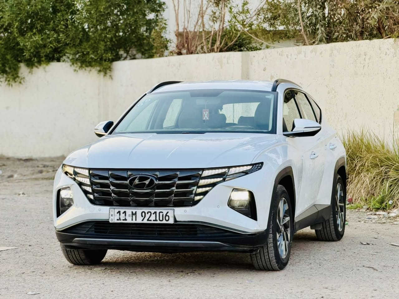 سلام عليكم
هيونداي توسان 2022 خليجي  ب اسمي شخصيآ 

السعر : 198$  وبيه مجااال 

اتصال : ***********

سياره مكفوله كفاله عامه من صبغ وتبديل  وكفاله من لا كير ومحرك فقط بارد ب ب جاملغ خلفي اقل من شبر ؟ سونر مرفوق

 فول مواصفات عدى البانوراما
‏
‏حجم المحرك 2000

ماشيه 68 الف 
‏
‏شاشه دجتل
‏تشغيل بصمة 
‏تشغيل عن بعد
‏AIRBAG عدد 2
‏سايد بريك دگمة   
‏بك لايت LED
‏كروس سرعه
‏اتو هولد اريل نفيكيتر
‏مقاعد امامية كهرباء 
‏بردات ابواب خلفية 
‏حساسات امامية 
‏حساسات خلفية 
‏حساس كشنات
‏تحكم مقود كامل
‏بصمات عدد 2 
‏انارة ترحيب
‏مدوشمه جلد كشنات وارضيه
‏نقطة نزول منحدرات
‏نظام مانع تزحلق  ‏ABS
‏شاحن موبايل واير ليس  
‏اشاير بالمري والمري قابلة للطي 
‏مخرج AUX
‏مخرج USB
‏BIuetooth
‏مخرج منفذ الطاقة عدد 2    
‏درايف مود
‏(Normail - eco- sport t) 
‏كفاله عامه من جميع النواحي 

بغداد
