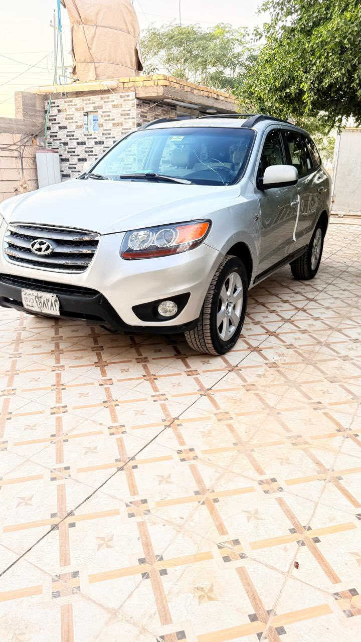 السلام عليكم ورحمة الله وبركاته للبيع سنتافي مديل 2008 رقم بغداد سنويه عاج  6 سلندر 7 راكب  السعر 98 اوًبيهه مجال جاهزه حداديه مكينه كير تبريد بيهه تبديل جاملق امامي او بيهه رشات صبق مكاني ذي قار سوق الشيوخ ناحيت الطار ***********
