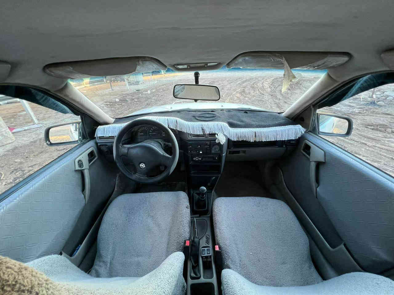 ئۆپڵ ڤیکترا مۆدیل ١٩٩٢ مەکینەی ١٨ لەوە مەرغوب تر و بێ سەرئێشە تر نییە لە بازاڕا دوجام کارەبایە سەنەوی تەحویل و وەکالە و غەرامە بەشەرت تەنها ساڵێکە بەسەر چووە  بێمەسرەف گێڕ مەکینە کارەبایات بەشەرت موس و بڕاوە و دەعمی قوورس بەشەرت تابڵێی جوانە سەقفی ڕێک ئەڵێی شوشەیە  نرخی ٣٨ گەڵاو مەعامەلەیە 
سەیارەکە لەچەمچەماڵ 
ژم*********** السليمانية, العراق
