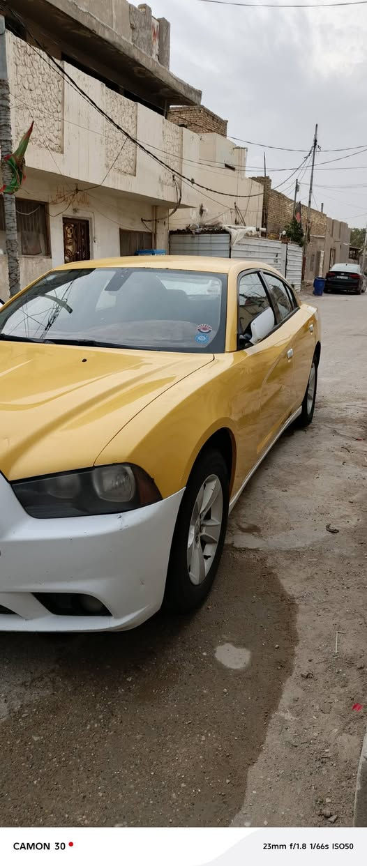 السلام عليكم جارجر للبيع موديل 2012 رقم بغداد سياره مكفوله وحلوه مكان سياره ديوانيه***********
