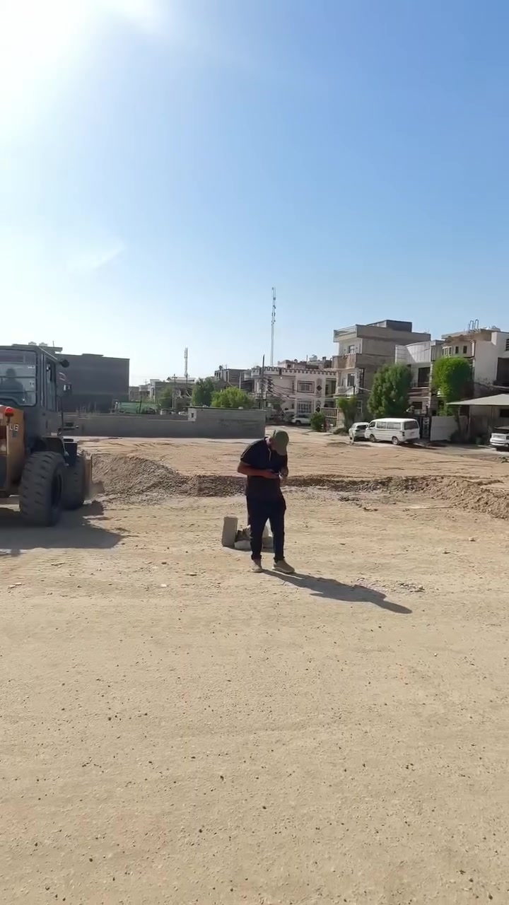 � إعلان هندسي

نقدّم خدمات هندسية ومساحية بدقة واحترافية عالية، وتشمل:

🔹 تقسيم وتنظيم الأراضي وفق الأسس الهندسية
🔹 رفع مساحي شامل باستخدام أجهزة دقيقة وحديثة
🔹 تثبيت حدود الأراضي حسب الإحداثيات الرسمية
🔹 قياس المساحات وتحديد مواقع النقاط بدقة عالية
🔹 إعداد المخططات الهندسية والإفرازات العقارية
🔹 أعمال الـ Civil 3D وإخراج الخرائط والمسارات

نسعى لتقديم عمل هندسي متكامل يجمع بين الدقة، السرعة، والالتزام بالمواعيد.
لمن لديه أرض أو عقار بحاجة إلى رفع، تقسيم، تثبيت حدود أو خدمات مساحية وهندسية، نحن بالخدمة بكل احترافية.

📞 للتواصل والاستفسار:
(ا***********
