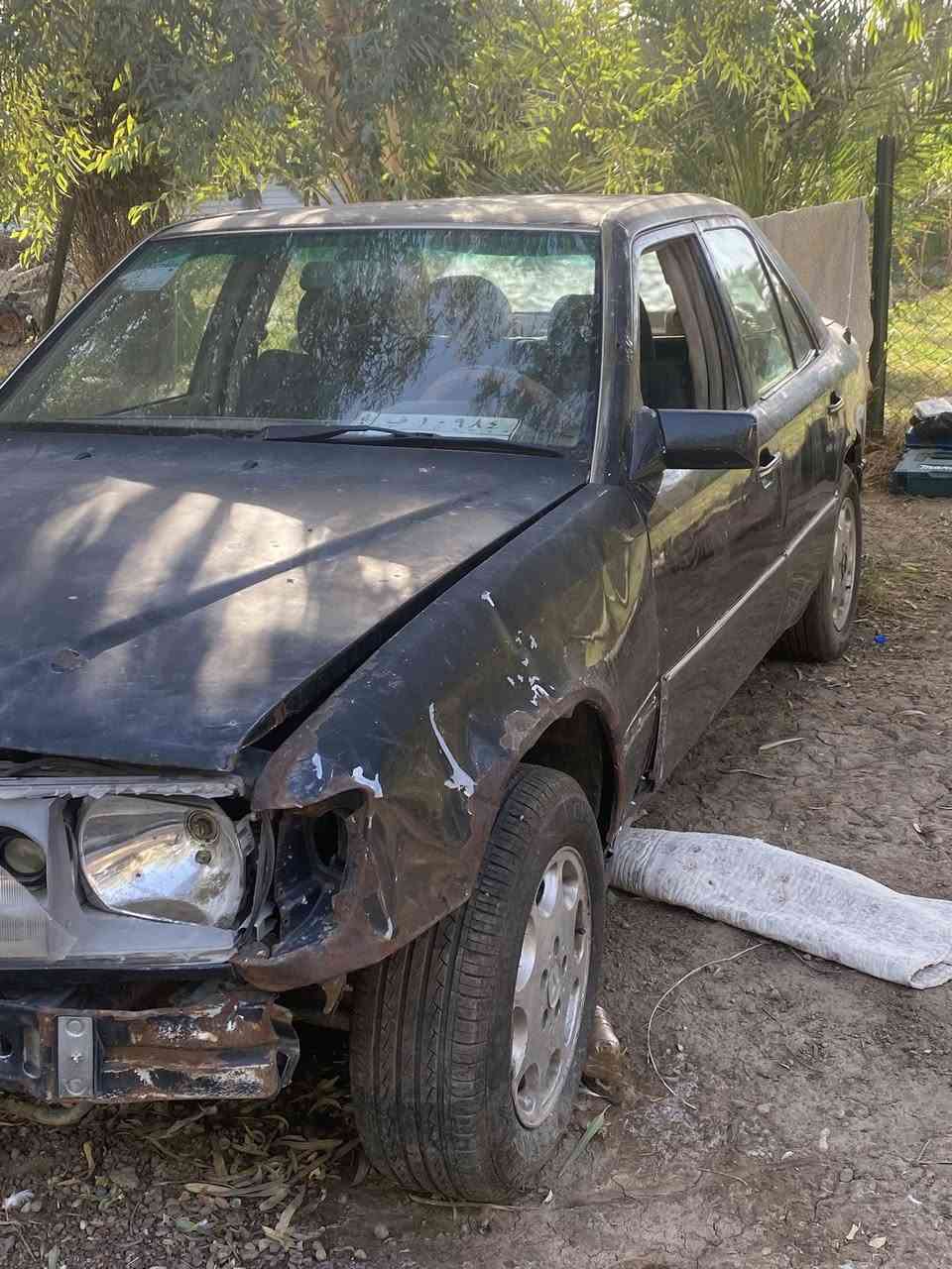 سلام عليكم مارسيدس دب للبيع مكينه ٣٠٠٠فيفيتي مكينه وكير مكفولات شرط يرادله تعمير وسمكره غرفه نضيفه 
موديل ٩٠
رقم ميسان راعيه موجود نطيك رقمه
سعر قفل ٢٥
***********
