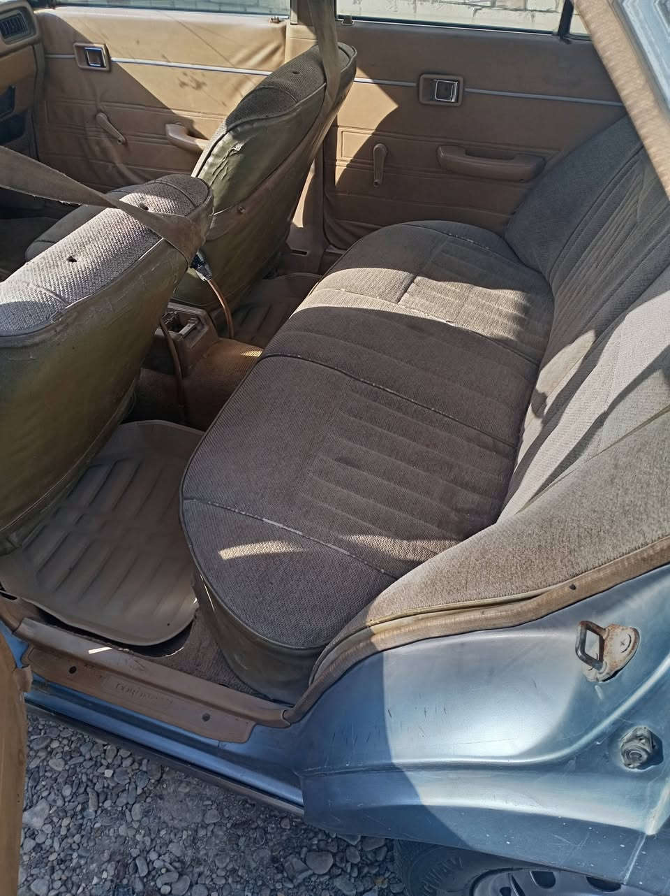 سلام عليكم تيوتا كرونا ٨١ سيارة حلوه وجاهزه مكان لسياره بغداد لسعر٤٠ رقمي ***********
