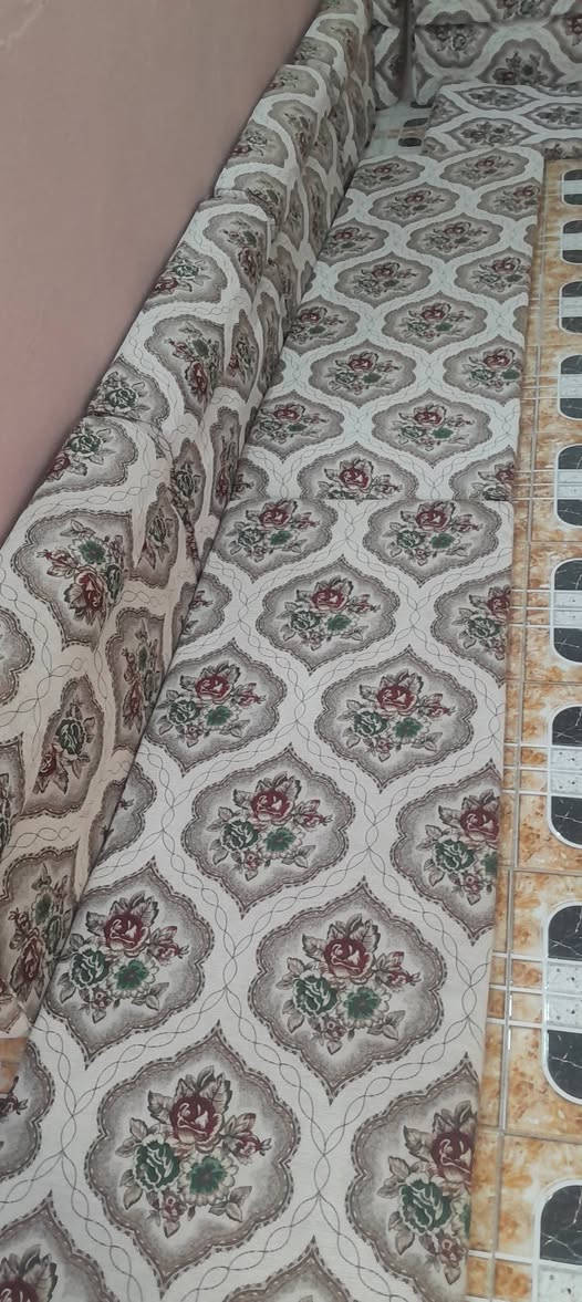 جلسه للبيع ١٤متر بل كوفه السعر ١٥٠ وبيه مجال  ***********
