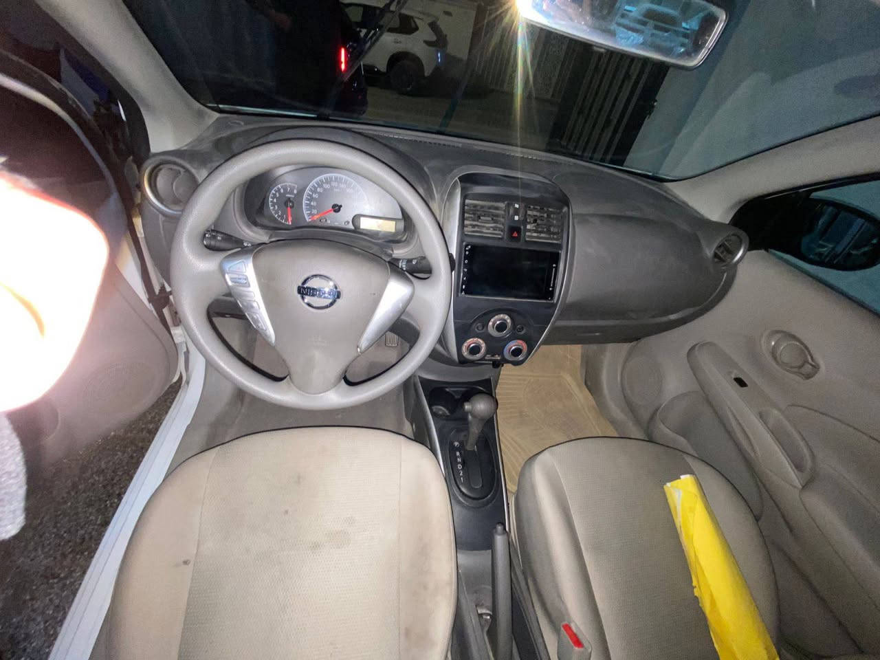 السلام عليكم نيسان سني  2025مكفوله من كلشي فول مواصفات ماشيه 41الف كامره شاشه قطعتين تبريد  اربعه جام كهرباء دبل اير باك اشاير مري سبايدر  حساسات سبير ما نازل استخدام شخصي بعدها بوضع الشركه رقم اربيل تريد تحويل تريد وكاله سعر 125ورقه للاستفسار *********** عنواني بغداد الدوره
