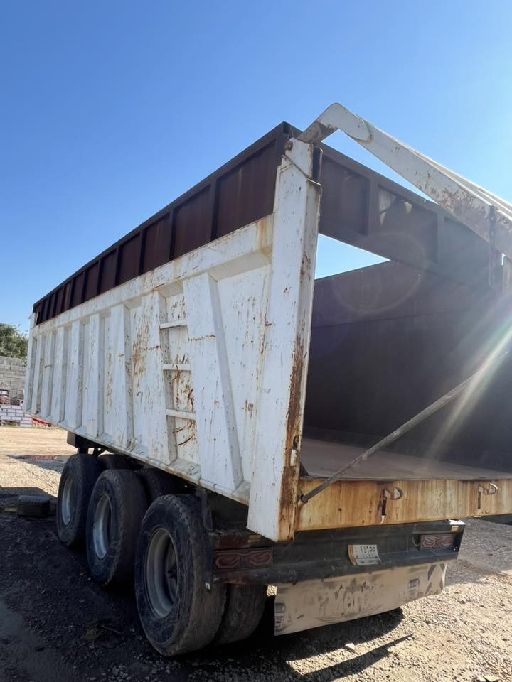 نساف محلي شاصي الماني مع الدناكير مكفولات بريك مضبوط 100‎%‎ دناكير 16  نساف ممشتغل رمل ولا حصو فقط حنطه ذرعة 30 ابيعه بدون تعلاوة  السعر دفتر و10 ورقات 
***********
