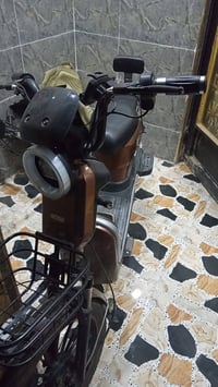 دراجه شحن للبيع السعر 125 نقص بس يده باتريات جديده شادهم مكلف بالنشر ل...
