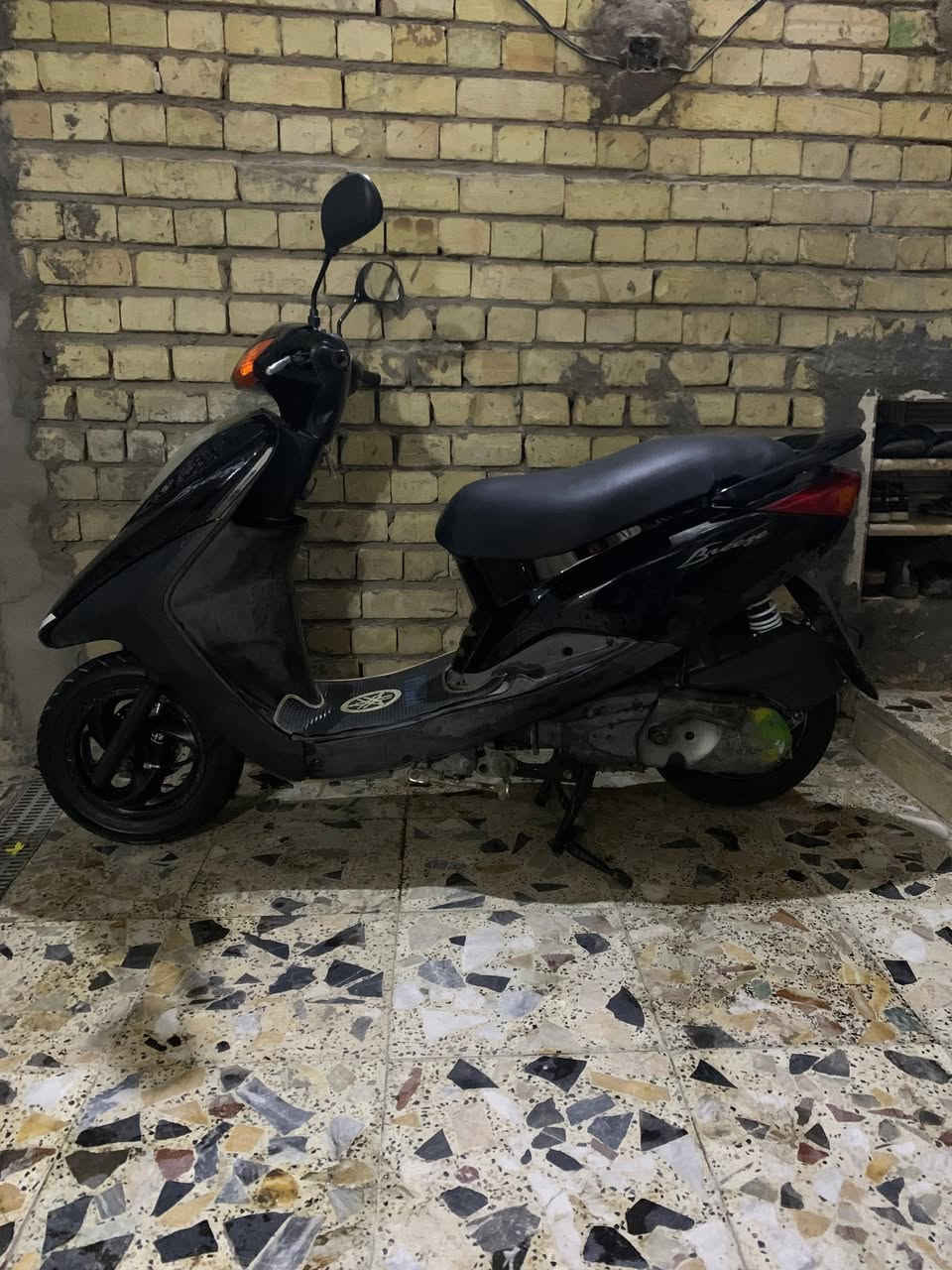 السلام عليكم درجه بريز  رنبه   جديدة 
 درجه كله بلاديه خير من الله   شلعه ومعدال شغاله سلف وهندر مكينه خرسه ناعمه  كهربائيات كله شغال شاير يمنه يسره عداد كليو متر شغال الايت عالي ناصي كله شغال بريك مامي خلفي   مكفوله كفاله عامه 
وراق كامله وراق رنبه موجوده
مكاني بغداد بلديات 
السعر 650 
رقمي***********
