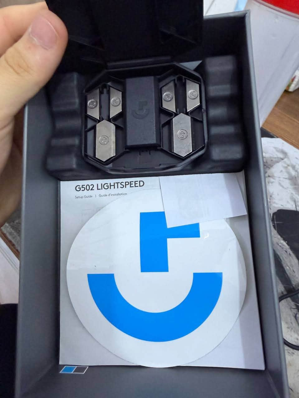 ماوس logetech g502 الاصلي كامل ملحقات و كلشي جدا نضيف الاستفسار اكثر راسلوني خاص و رقمي واتساب ***********
