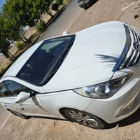 سونار مرفق للبيع سوناتا موديل 2014 محرك 2400 تبريد قطعتين حساسات خلفيه...