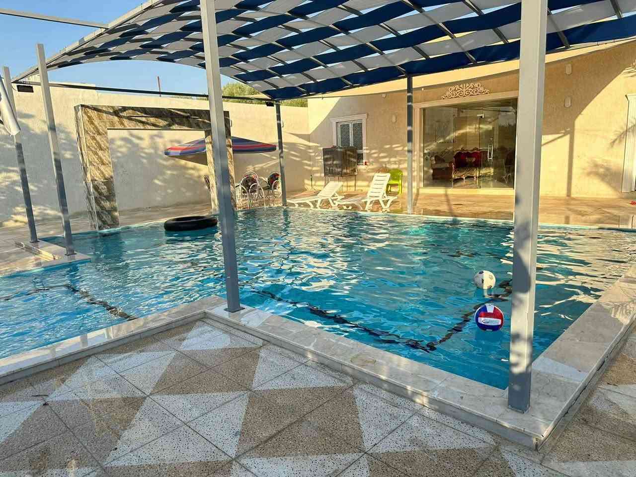 منتجع ريلاكس
مسبح للكبار والأطفال 🏊🏻‍♂️
حدائق 🌳
شاليه متكامل (غرفه نوم وصالة ومطبخ ) 🏡
مناقل شوي لكافة انواع المشاوي 🍢
كهرباء على مدار 24ساعة⚡️ 
گراج سيارات 🚙 
العنوان 📍صلاح الدين/ قضاء بلد 
للحجز ☎️📞
 ***********
