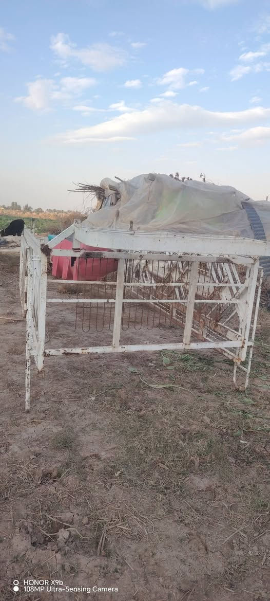 للبيع محجر سياره الاستفسار الاتصال على الرقم ***********
