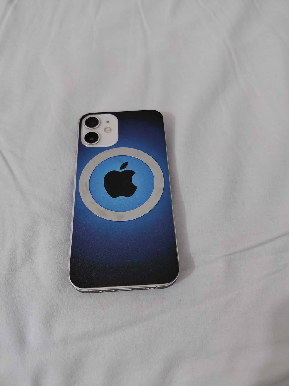 ايفون 12 ميني ذاكره 128 مبدل شاشه وبطاريه 100 نموذج m بصمه وجه شغاله..فطر بالظهر ومغلف الجهاز 360 .للبيع السعر190 ..العنوان بغداد الجديده.. بغداد, العراق


**إذا كنت صاحب هذا الإعلان وتريد حذفه لأي سبب، رجاءا أرسل رسالة إلى الدعم الفني**