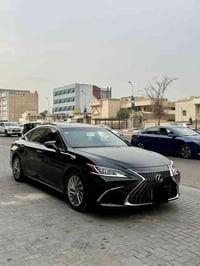 لكزس ES350 • ٢٠٢٣ • رقم بغداد