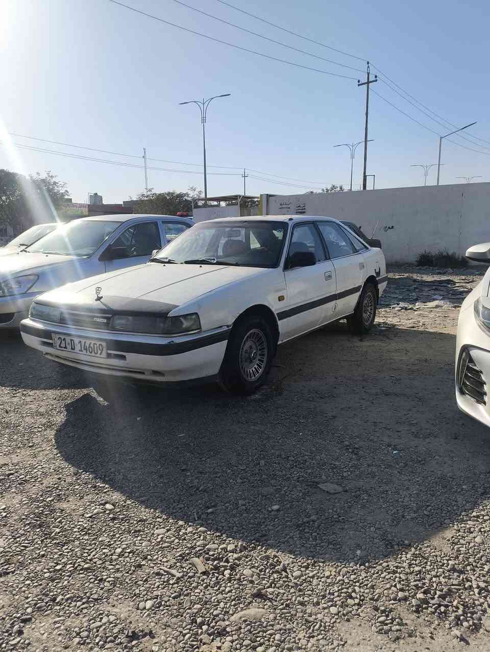 للبيع او المراوس
مازدة 1989 

بدون ضربه بدون اخياس 

صدر جديد 

تخم تاير 

رقم وسنويه جديد 

***********
