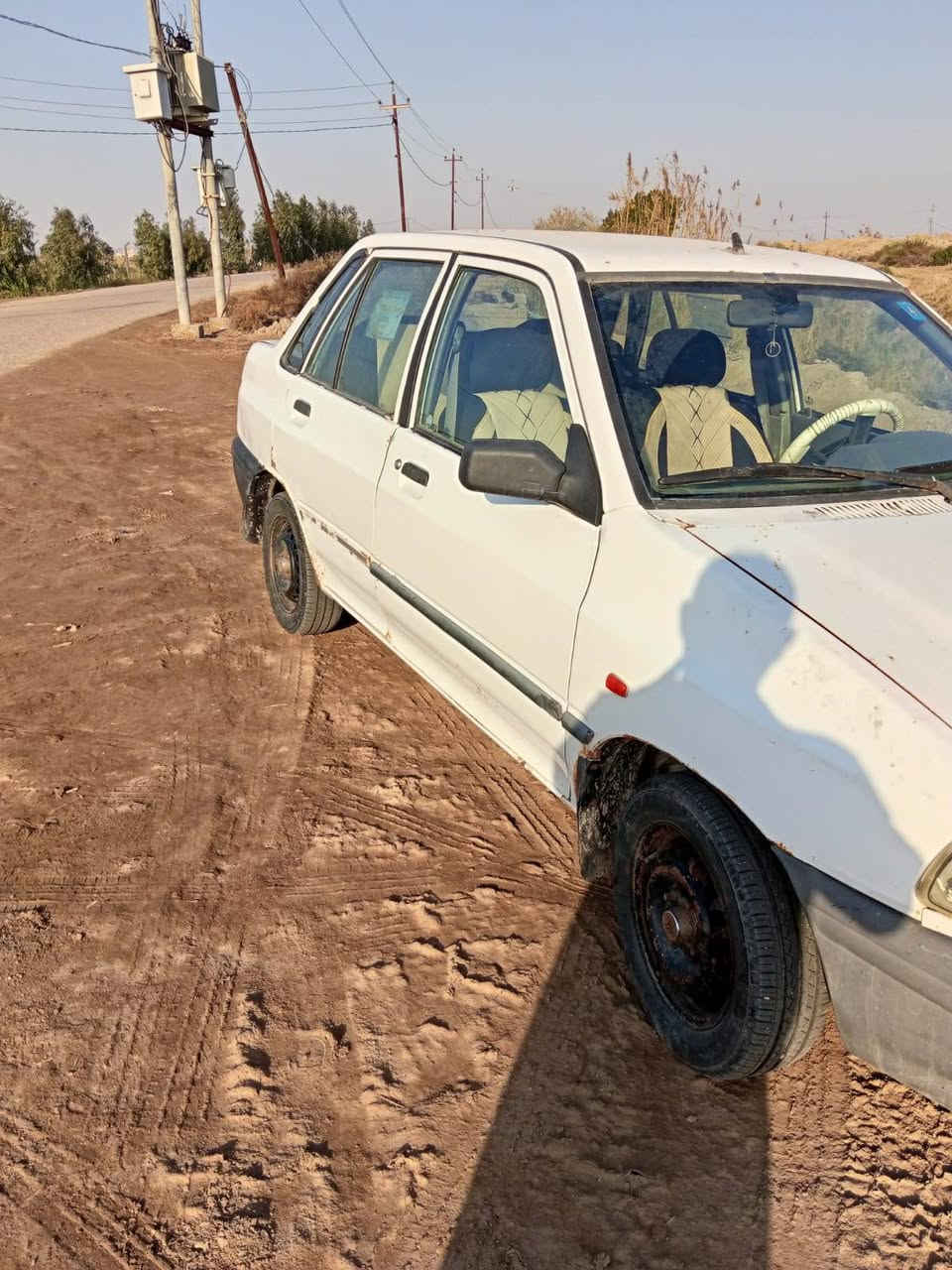 سلام عليكم مكلف بالنشر /  سايبا موديل ٢٠١٢ بيها خياس بالهلال مثل ما موضح بالصور وبارد جاملغ خلفي فقط بدون قطرة معجون وتجي تشوفها بعينك سعرها ٣٥ وبيها مجال مكانها ميسان ناحية المشرح رقم صاحب السياره ***********
