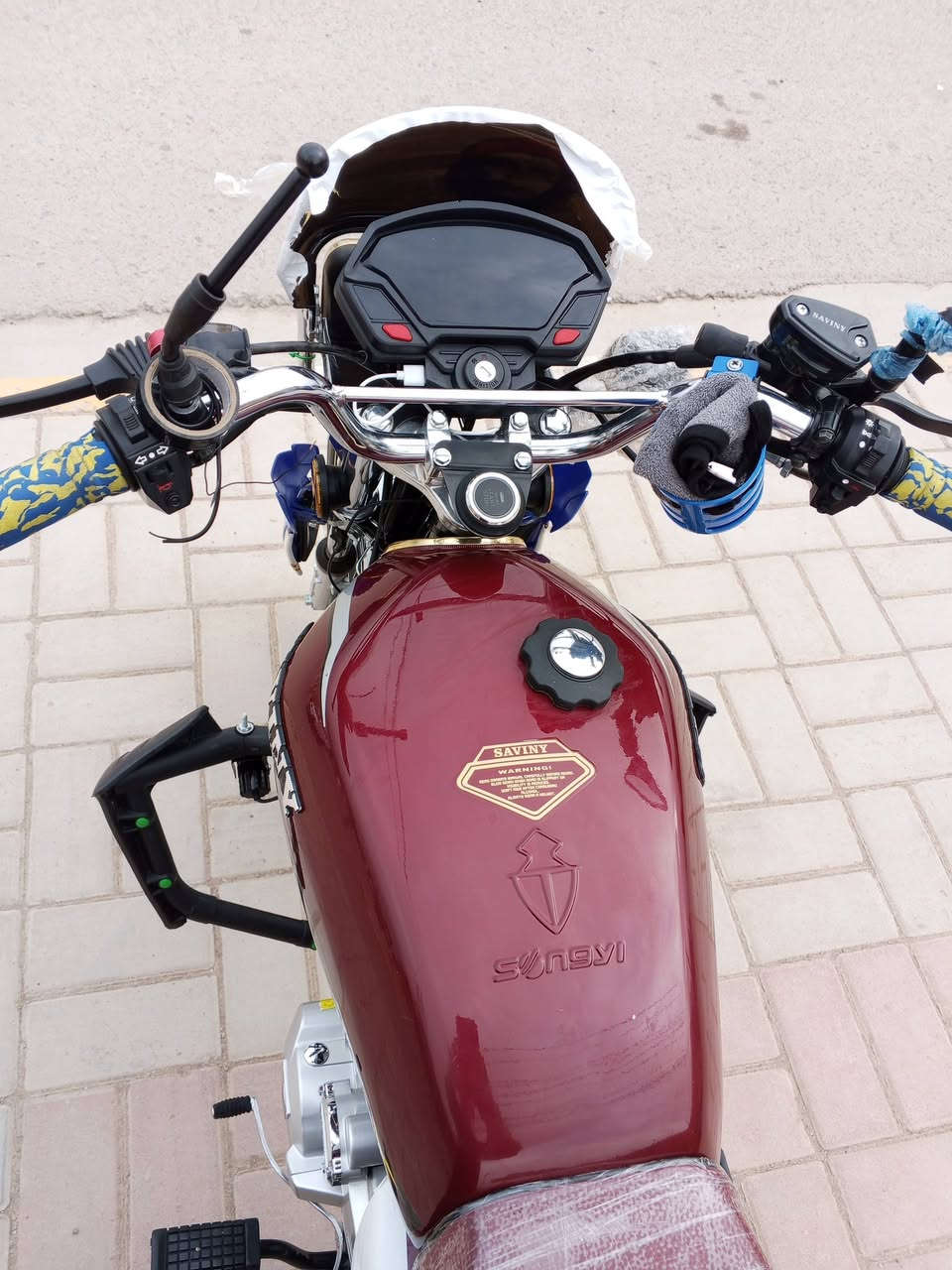 السلام عليكم دراجه ايراني 2025 سعر 950 بها مجال ***********
***********
