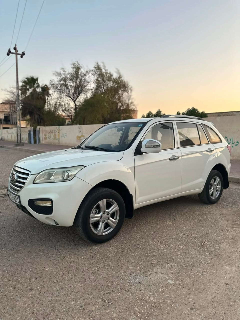 ليفان x60 2013
كفالة عامة فقط صبغ الدوسات وموجود السونار بالمنشور 
السيارة بيها نصبة ولمعة تخبل نظيفة وجاهزة 
تحويل مباشر ب اسمك .

السعر : 57 وبيها مجال بسيط .

للاستفسار الاتصال : *********** .

