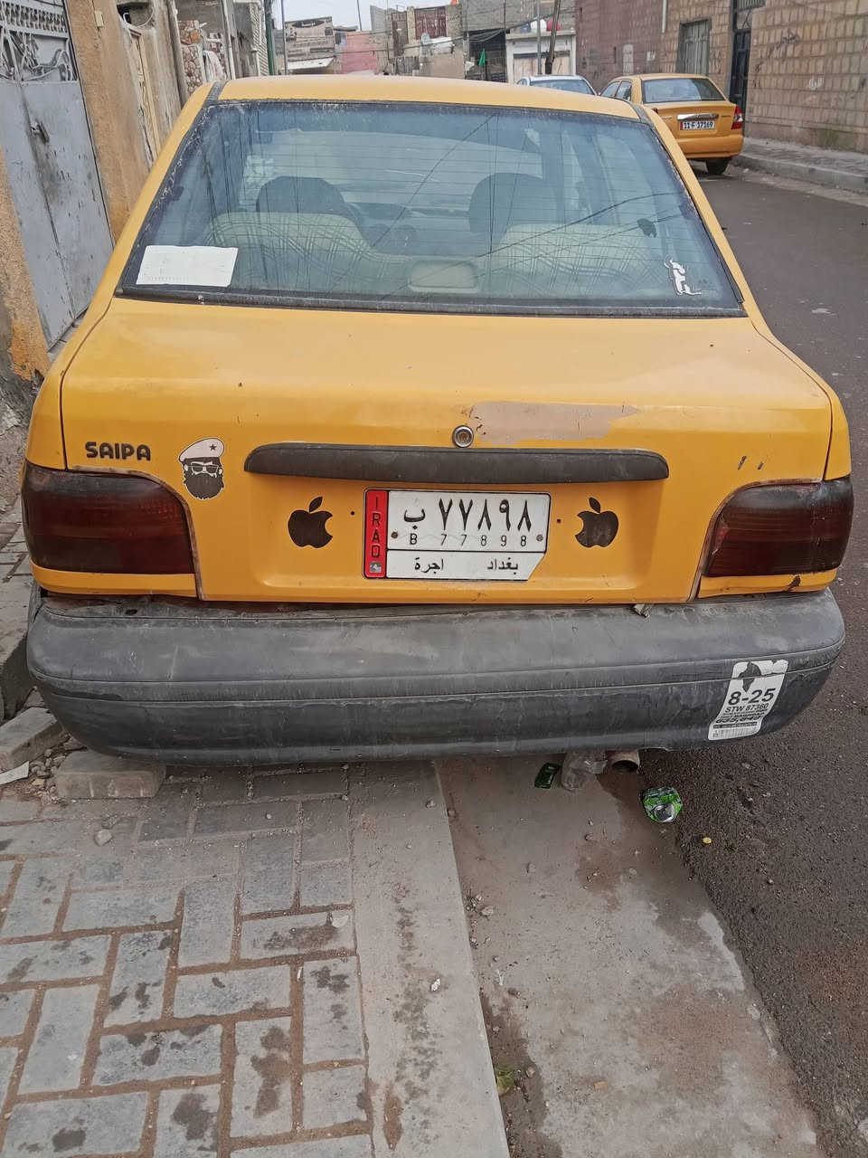 سيارة للبيع موديل 2013 مكينه وكيه وتبريد خير من الله كشرتهه زينه السياره متروكه صار 10 ايام امصفره هيئه وغرامات هزه جديدة لحد شهر الخامس السعر ب 23  رقم الهاتف *********** بي واتساب مازنجر ماجاوب
