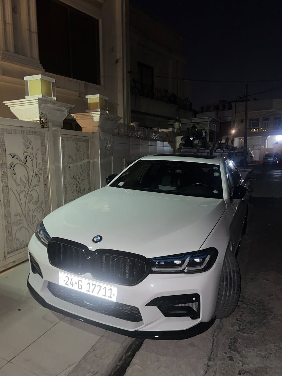 سلام علیکم 
540 I
سیارە سپورت لاین 
مواسفات 
صندوق کهربای
ڕادار کبیر
سیارە محدث ٢٠٢٣ m5
٤ کامیرە
داتاشو 
داخل اسود 
کیج نص الکترونی
٢٠١٩  ماشی ٤٢٠٠ میل 
صیارە کلش حلو نظیف


**إذا كنت صاحب هذا الإعلان وتريد حذفه لأي سبب، رجاءا أرسل رسالة إلى الدعم الفني**