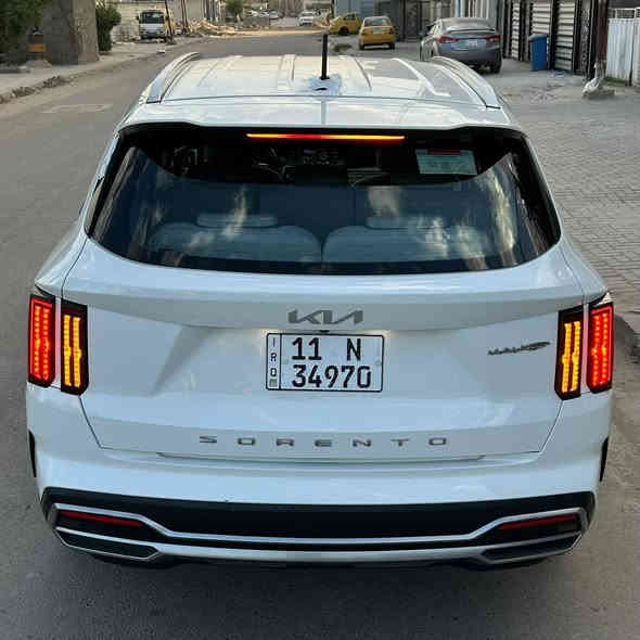 السلام وعليكم
سورنتو  2022 خليجي وكاله (الدوليه) كفاله 

عدا شويه رش باب خلف العبري اثر شخط وبارد جدا بسيط كير ومحرك وكهربائيات وحداديه بلاد

السياره جديده واحلئ من الصوره شديتله دوشمه كنتاره جديده ارضيه مغلفه جديد تخم تاير جديد  الكوري 
كله جديد وبالخير عالياخذه  

رقم بغداد بأسمي تحويل مباشر

مكان سياره بغداد الدوره 

السعر // 275 وبيها مجال

للاتصال ***********

المواصفات 

بصمه + بصمه ابواب 

تشغيل عن بعد 

كير ماوس 

6 سلندر 

7 راكب  

شفتات مقود 

سايد بريك بصمه 

جنطه كهرباء 

كشنات كهرباء 

مري شفط 

كامره خلفيه دواره 

حساس امامي وخلفي  

تبريد شاشه 

اوتو هولد

مود رايف

برد خلفيه

3 قطع تبريد 

اشاير بالمري
4لد داخلي متغير الالوان 
وبعد بيه هواي مواصفات 
وشكراً
