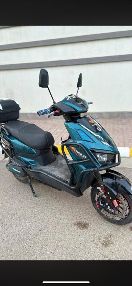 دراجة شحن نوع الماسة 
نظيفة حيل واستخدام جداً قليل وجديدة من كل النواحي تفحص يلا تاخذ السعر خاص اخوان الي يريدها يعلق واني اتواصل وياه


**إذا كنت صاحب هذا الإعلان وتريد حذفه لأي سبب، رجاءا أرسل رسالة إلى الدعم الفني**