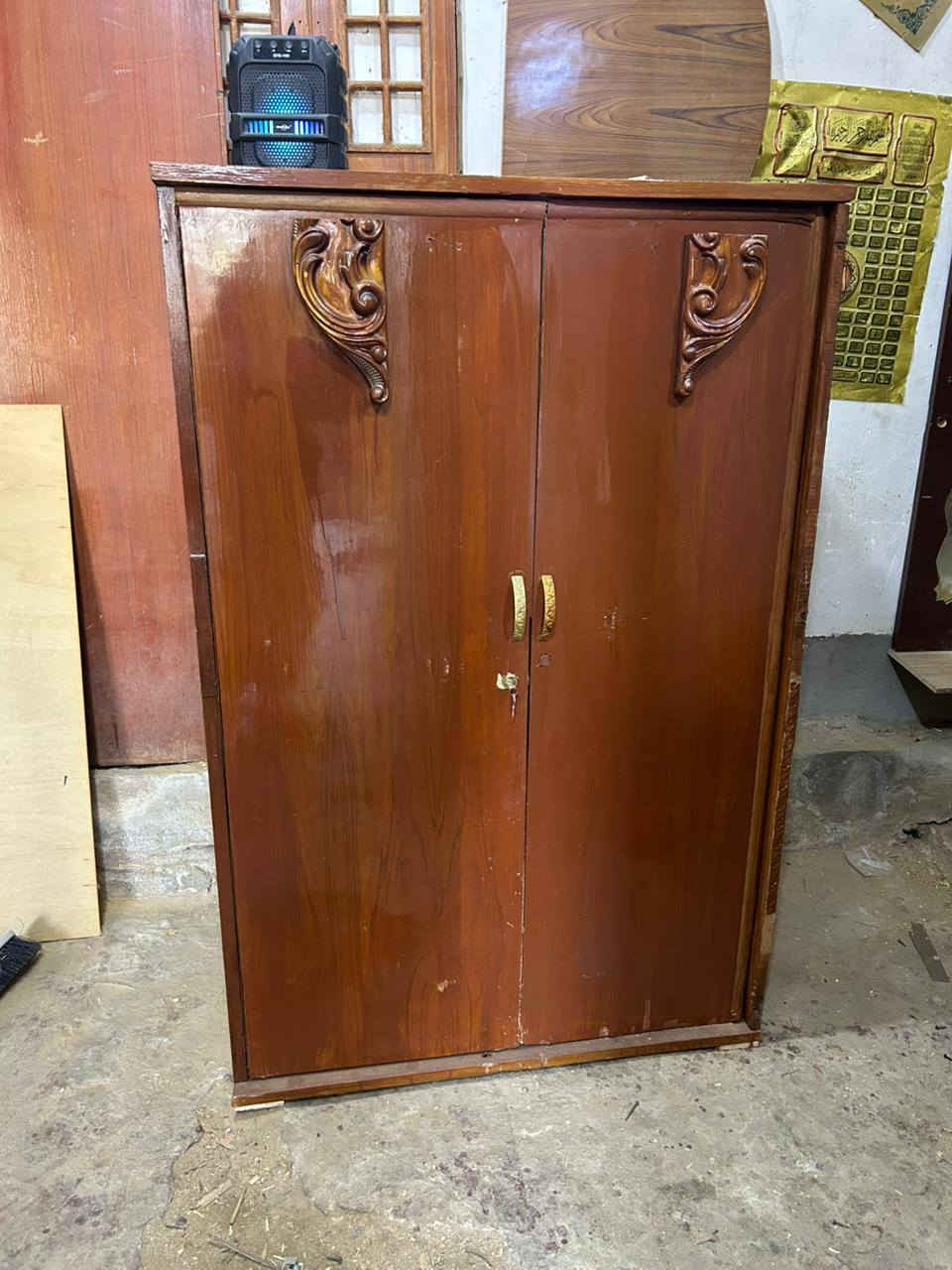 كنتور 4بوب حطاطة السعر 240الف
زاوية كنتورية حطاطة السعر 50الف
بوفية متر و30سنتم حطاطة السعر 65الف 
بوفية متر و70سنتم السعر75الف 
العنوان التاميم القادسية الاولى شارع المشاتل 
للأستفسار***********
