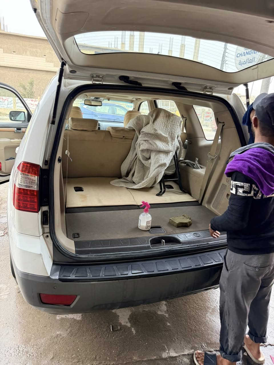 كيا موهافي 2010 فول الفول 1/1
سلايد روف 

لايتات زينون 

تبريد بيانو 

بصمة تشغيل وابواب 

كشنات خزن 

ستيرن كهرباء 

مري قلاب 

تخم تاير جديد 

حدادية جديدة 

جامة امامية جديدة

بدون نقص السيارة 

ماشية ١٢٢ على ايد وحدة من هيه زيرو الله شاهد 

ومكفولة كفالة عامة حتى الدعاميات كفالة

رايدهة ١٤٥ وبيهة مجال  

مكانهة بغداد / الدوره 

وهذا رقمي ***********
