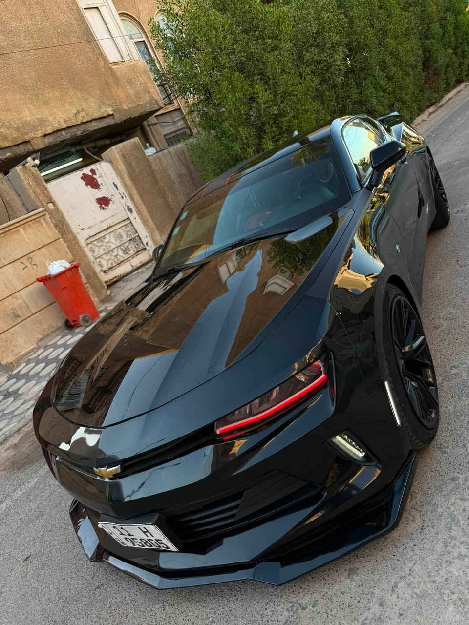 شون الغوالي
من انضف الكماروات الي راح شوفها 
للبيع كمارو RS 2018 V6  فول عدا الفتحة وارد امريكي ضرر نص قطعة صبغ فقط (نص الجاملغ الخلفي ) وبيها بارد على كد جف الايد 
بدون دواخل بدووون ايرررباك ماشية 55
بجم كبس
داخل السيارة جداً نضيف 
تخم تاير جديد 
باتري جديد 
ملاحضة سيارة نص قطعة فقط لتقارنها بلمهجومات 
رقم بغداد تحويل ثاني يوم 
سيارة نضيفة ومصروف عليها
الاضافات..
داخل جلد لونين احمر واسود 
شفتات ستيرن رياضي 
سبايدر ناصي
لحيةZL1
شفقةZL1i
ويل حجم عشرين ZL1
عليها برمجة 
كزوز مرتب وصوت رعب
عليها اورجنل متغير ع التلفون 
لدات بيض
العنوان 
بغداد / زيونة 
السعر 133 وبيها مجال بسيط 
***********
