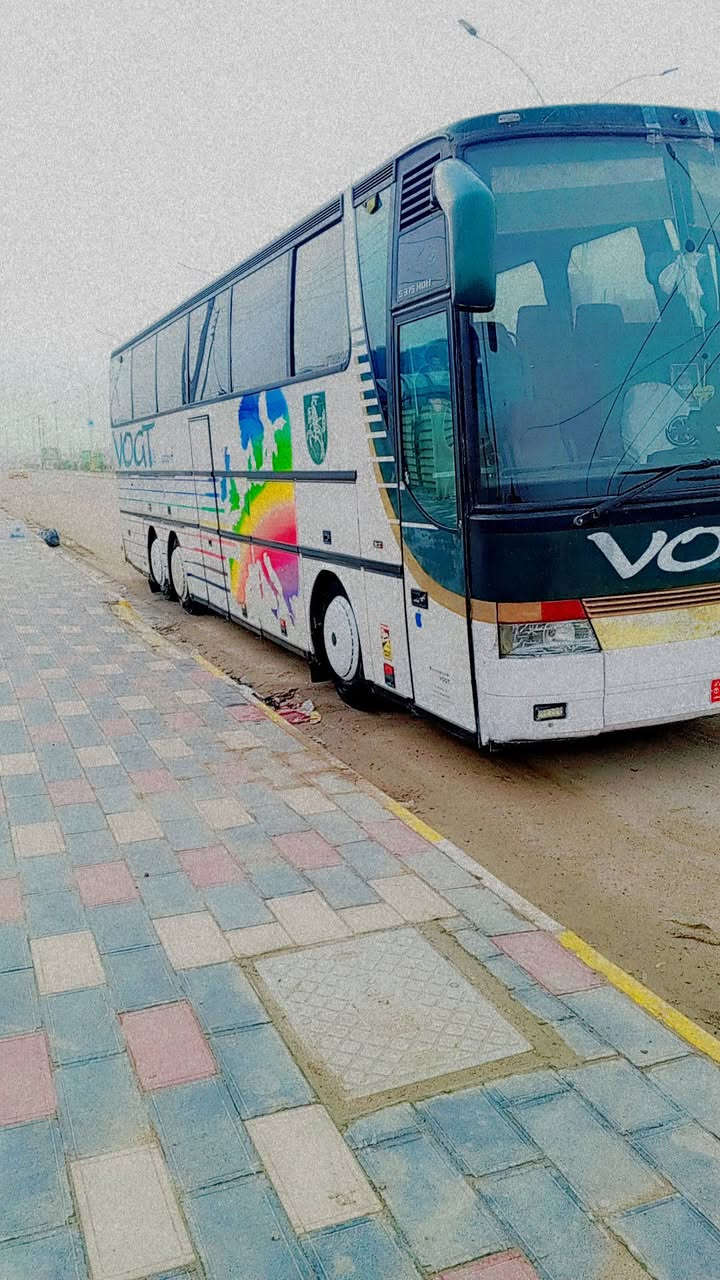 تم اعاده النشر ابسبب الوعود الكاذبه سلام عليكم باص الفينيه للبيع او مراوس بسيارة صغيره ‏‪***********‬‏ الخاص مفتوح

