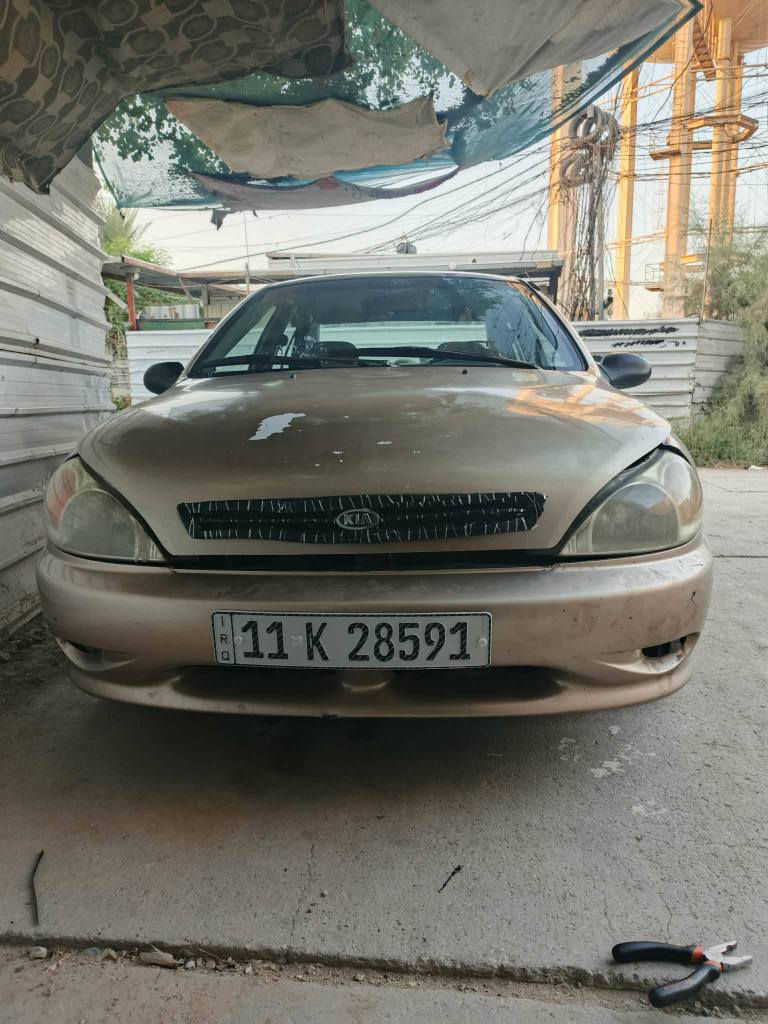 السلام عليكم 
كيا ريو موديل ٢٠٠٢
سياره جاهزه كير مكينه 
تخم تاير حداديه امامي وخلفي 
تبريد سياره جاهزه كل نقص مابيها 
سياره مصبوغه مكفوله من اي ضربه
مكانها بغداد محموديه
السعر ٤٠ وبيها مجال اخوان مكلف بالنشر اتصل وبيك خير وادلل
 للاستفسار *********** الصويرة, واسط
