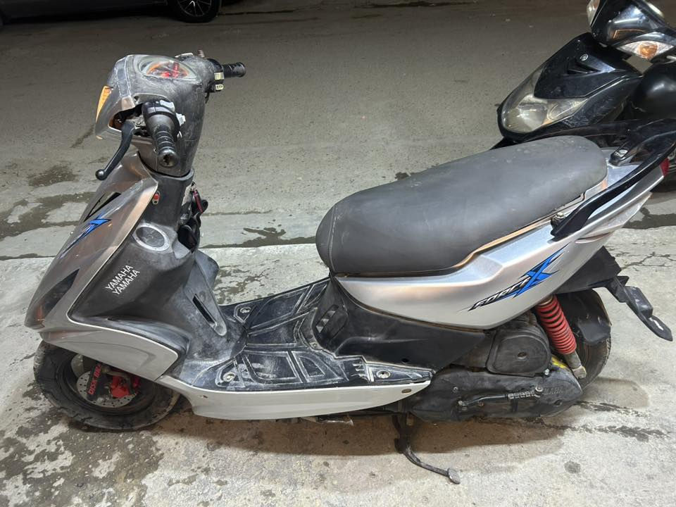 ماكس مضلع دراجه بلاديه. مكينه خرسه شلعه ومعدل مابيه كل نقص دشبول الونين  سعر 450 مجال حك الجيه *********** مكاني الحريه
