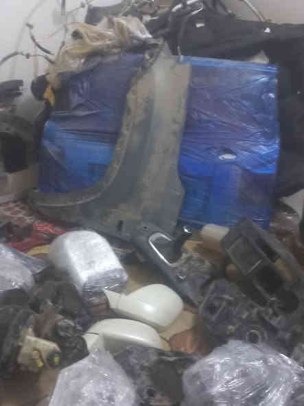 متوفره جميع قطع غيار شوفرليت اورلاندو  مكاني نجف رقم الموبايل ***********
