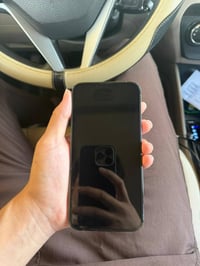 ايفون 13 برو ماكس اللون : بحري الذاكره : 256 نسخه : شرق اوسط بطاريه مس...