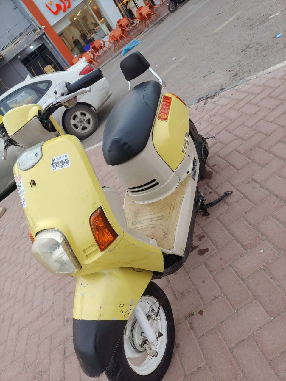 السلام عليكم دراجه للبيع ماكس بوليسي دراجه بلادي مكينه 49 كفرات اصليه بس شوي بيه شخوط دراجه خير من الله شغل وطلع النجف تراي دراجه برغي مامفتوح بيه نقص فقط عداد الستفسار عل اذا رقم مامتواجد عل ارتنيت  *********** المكان كربلاء قرب مستشفى التركي الوقت المتواجد بيه من سبعه صبح الى تلاثه ضهر
