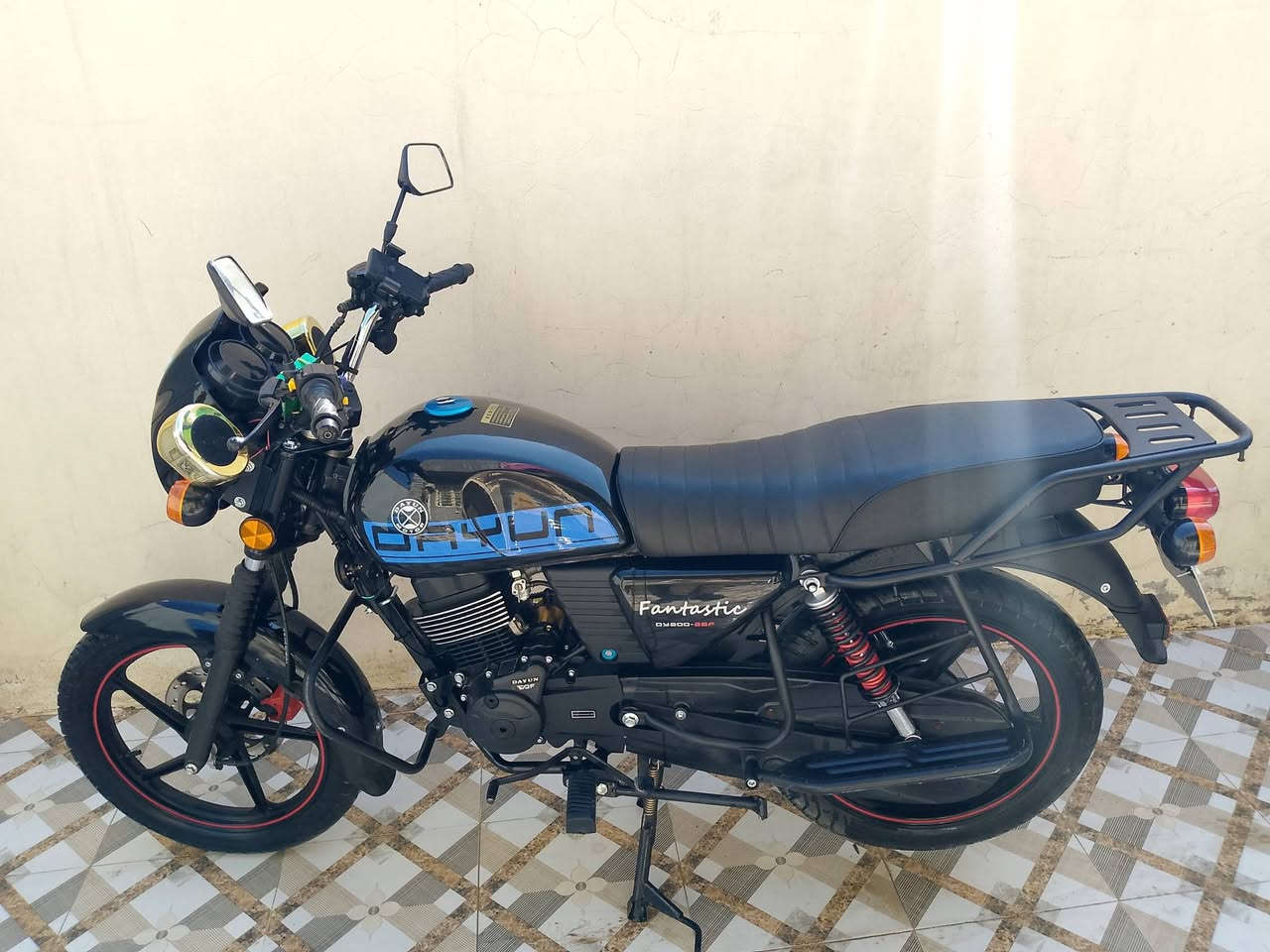 دايون موديل 2025 للبيع 
✅نزلتها بتاريخ ٢٠٢٥/١١/٣٠  الدراجة جديدة

✅ الدراجة مستعملة اقل من شهرين 

✅ مرقمة سليمانة شرط تحويل ثاني يوم 

✅ مكفولة كفالة عامة مكينتها 200cc

✅سعر الجديد معروف ابيعلك نازل من سعره 250

✅ *********** اتصل وادلل
