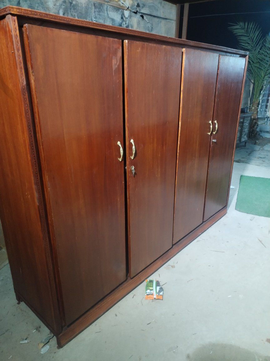 كنتور حطاطة 4بوب نضيف واضح بلصور السعر 140بي مجال
العنوان قرية المختار ***********بي واتساب
