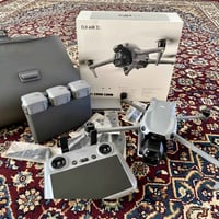 DJI Air 3S • شبه جديدة • ملحقات أصلية