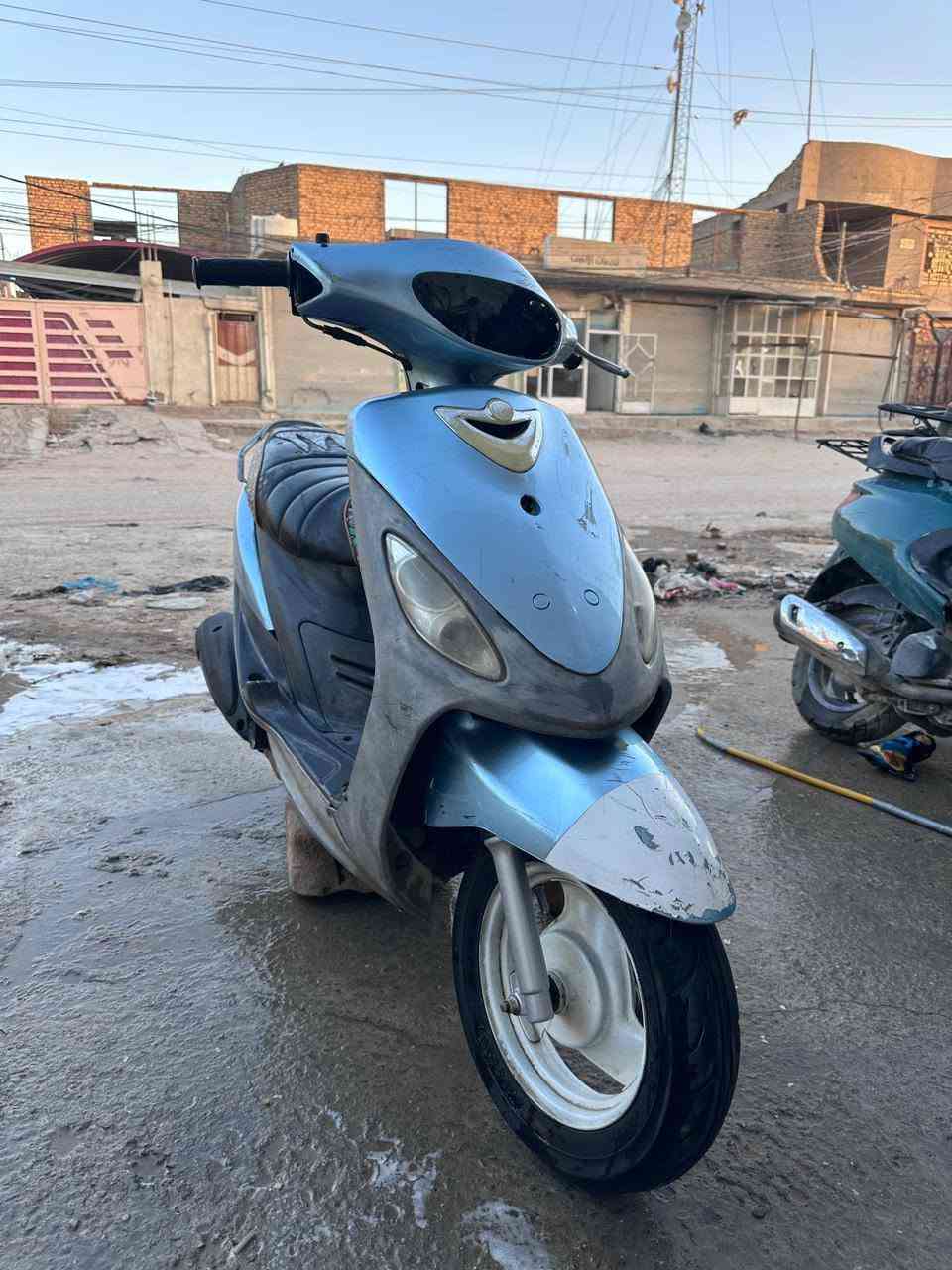 دراجه ماكس منغولي للبيع الدراجه ما عوزه شي فقط بس لايت واشاير وسلف فقط دراجه مكينه مفتوحه بس شرط نعومه فول وشلعة معدل تأكل الكاع  السعر 400 وبيه مجال  حك الجيه أو مراوس باربعه كير اواراق وانطي فرق لو رأس برأس ***********
