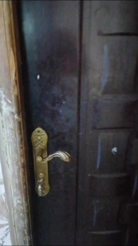 ياالله مكتب الجبوري للعقار بلخدمه ***********
دااار للللبيع مساحه 125مربع ركن4غرف نوم2صاله استقبال مطبخ صحيات عدد3 مطلب 93للمصرف العقاري ويردون 90مليون نقد يعني المبلغ الكلي 183اوبي مجال 93للمصرف او90نقد حي ميسان قطاع 84منطقه راقيه الاستفسار والاتصال وات ساب بلخدمه ***********
