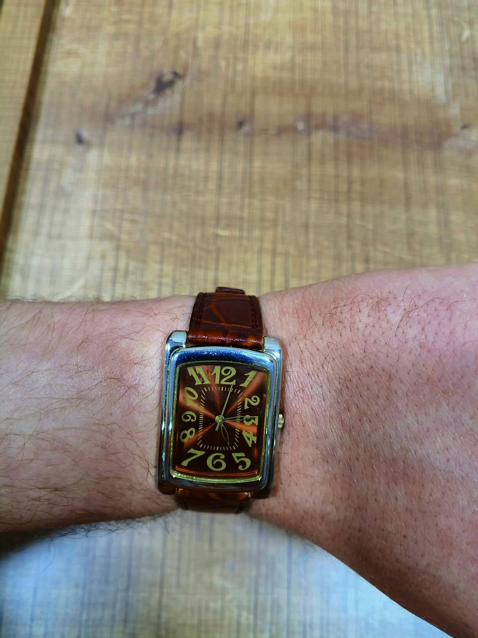 للبيع ثلاث قطع ياباني اصلي فنتج 
اوتوماتيك وتكويك وكوارتز 
للاستفسار على الخاص


**إذا كنت صاحب هذا الإعلان وتريد حذفه لأي سبب، رجاءا أرسل رسالة إلى الدعم الفني**