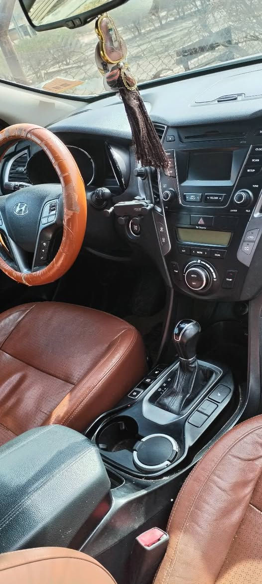 سنتافي موديل 2014
رقم واسط 6سلندر 7 راكب
بنراما فورويل كشنات جلد
كامره لايت زنون تحكم استيرن فول
أضواء ترحيب نظام ايكو شاشه اعطال بالدشبول
تبريد 3قطع تبريد ابيانولمس
حاكية ابلوثوث اوكس
ويل اكروم اشاير بالمري
كير ومكينه مكفولات
سايد بريك دكمه
تدفه كشنات امامي وخلفي
زراكات لايت
يعني أعلى فئه بالسنتافيه
الاستفار على الرقم *********** السعر 180 وبيه مجال 
مكان السياره ذي قار
