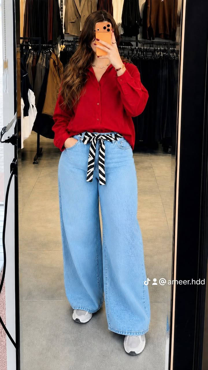 بنطلون بَكي ترند 2026 😍❤️

ستايل عصري بقصّة Baggy الواسعة المريحة، يمنحك إطلالة كاجوال أنيقة ومواكبة للموضة. 👖

✔️ قماش جينز تركي 🇹🇷🇹🇷 عالي الجودة، ناعم ومريح باللبس اليومي.
✔️ قصّة واسعة حديثة تعطي حرية بالحركة 💕
✔️ خصر مريح مع حزام قماش بدزاين أنيق يضيف لمسة عصرية.
✔️ سهل التنسيق مع القمصان، التيشيرتات والسبورتات 

القياسات / 38 / 40 / 42 / 44 / 46 / 48 / 
السعر 19  الف 
🚘 يوجد خدمة توصيل لجميع محافظات العراق 3 الاف 🚘


**إذا كنت صاحب هذا الإعلان وتريد حذفه لأي سبب، رجاءا أرسل رسالة إلى الدعم الفني**