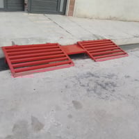 انا حداد باب وشباك متجول هذا جزء بسيط من شغلي وهذا رقمي للتواصل معي ٠٧...