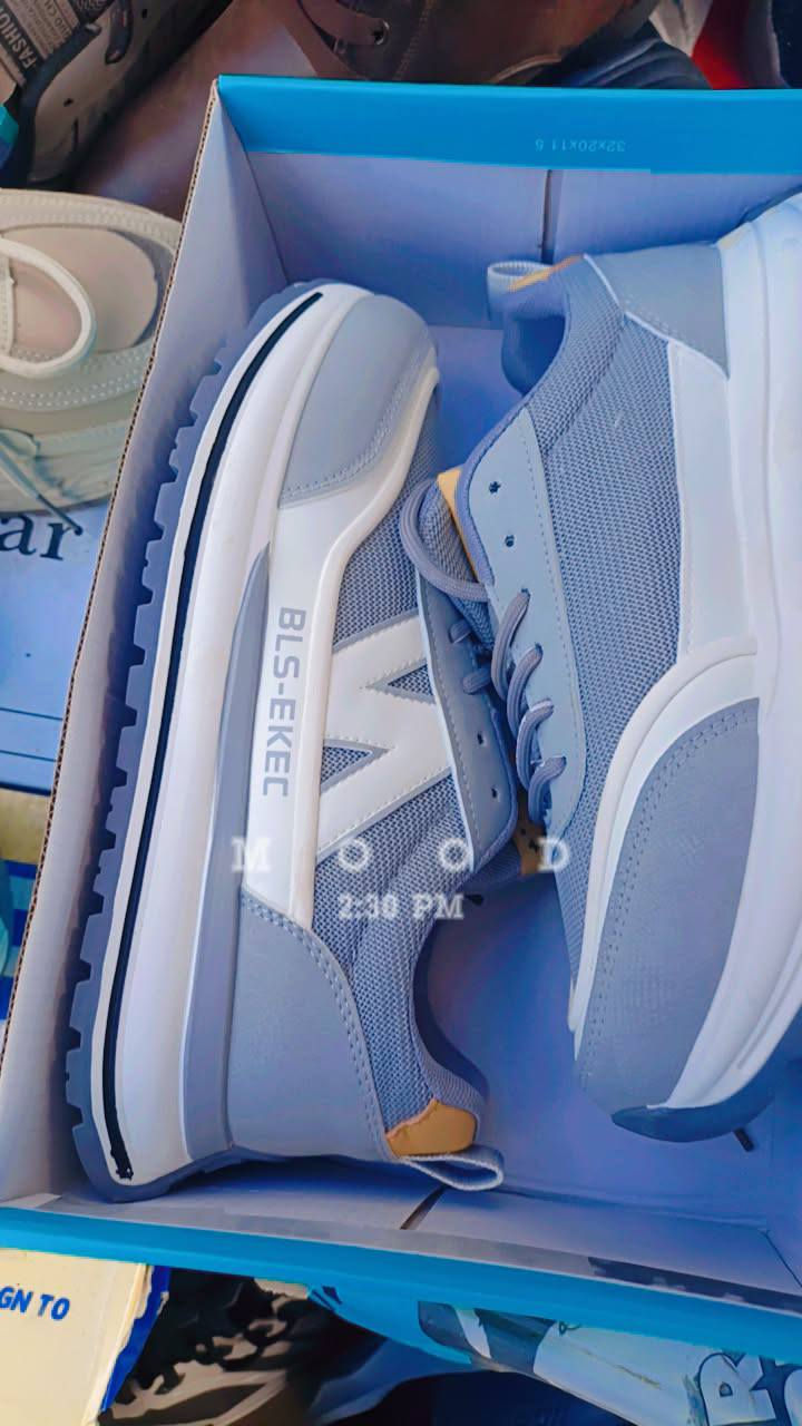 لبيع شلع احذيه على 7تالاف
***********
