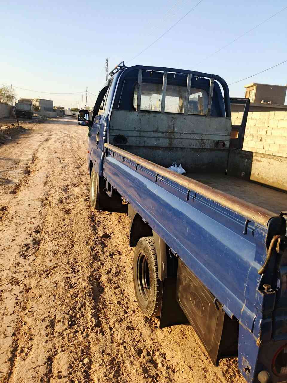 سلام عليكم سياره موديل 2007 الرقم دبابه السعر 86        ***********
